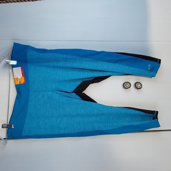 Champion- Womens Blue/black Color Block Capri duo dry workout pants Sz.XXL - Picture 1 of 7